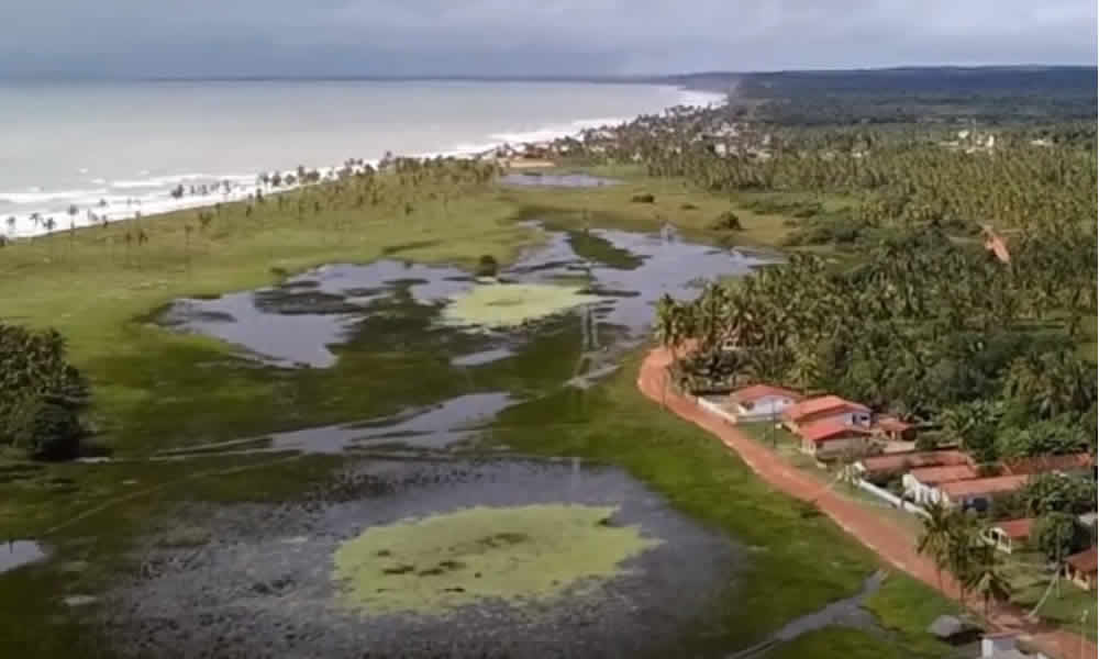 Lagoa de Praia Encanto e Mistério à Beira-Mar de Rio Tinto