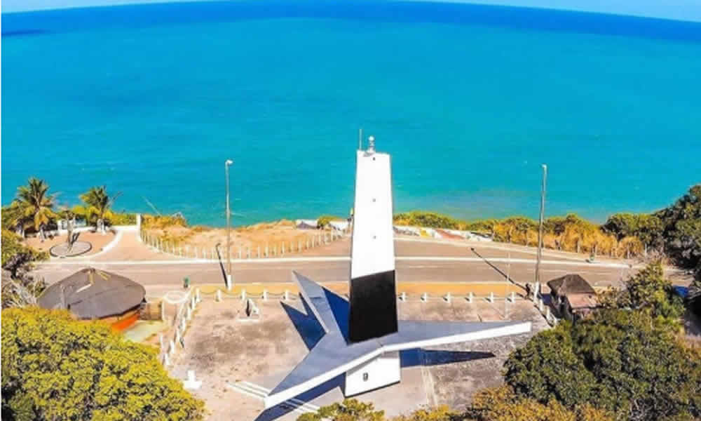 Praia da Ponta do Seixas o ponto mais oriental das Américas