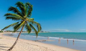 Praia de Manaíra lazer, gastronomia e conforto no coração de João Pessoa