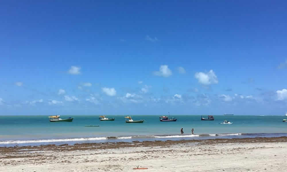 Praia de Miramar um refúgio encantador no litoral da Paraíba